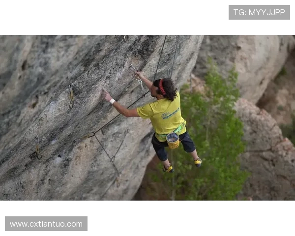 广州攀岩队的控制打法深度分析与战术解读 广州攀岩队的控制打法深度分析与战术解读