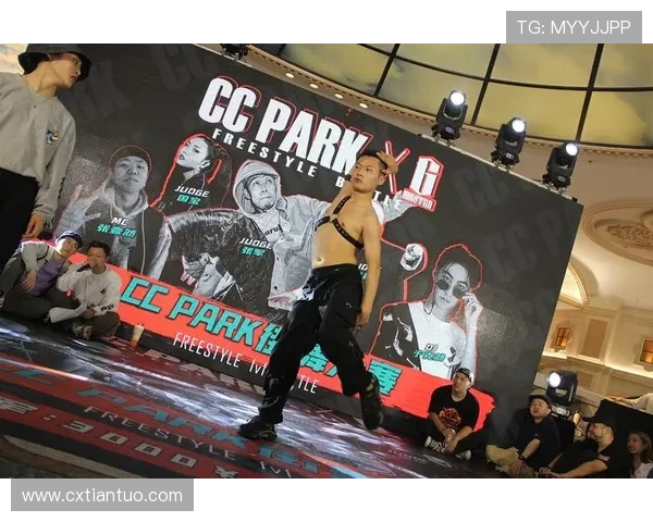 杭州攀岩队在世界街舞大赛中以67分稳居积分榜首位