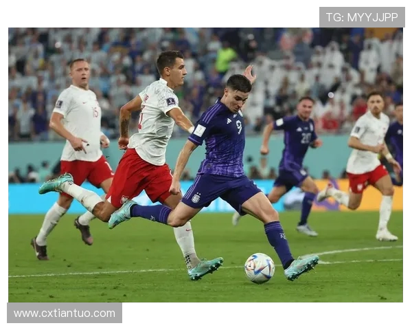 博尔顿与切斯特菲尔德的激烈对决揭示足球魅力与团队精神的完美结合 博尔顿与切斯特菲尔德的激烈对决揭示足球魅力与团队精神的完美结合