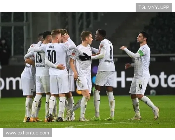 拜仁慕尼黑与门兴格拉德巴赫精彩对决录播回顾与分析 拜仁慕尼黑与门兴格拉德巴赫精彩对决录播回顾与分析