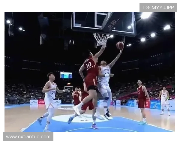 掘金与火箭精彩对决腾讯直播全程呈现不容错过的篮球盛宴