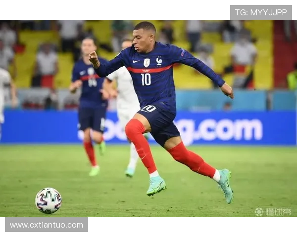 法国与德国足球对决谁将率先开球揭晓比赛悬念 法国与德国足球对决谁将率先开球揭晓比赛悬念