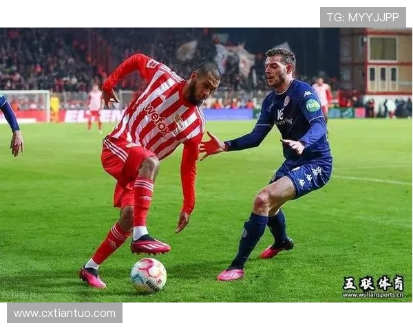 阿贾克斯与雅典的对决揭示足球战术与激情的完美结合 阿贾克斯与雅典的对决揭示足球战术与激情的完美结合