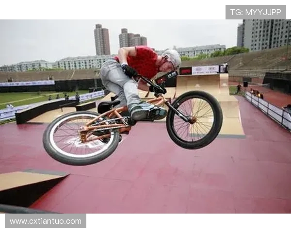 深圳极限运动队与重庆极限运动队赛后分析及比赛节奏深度解读 深圳极限运动队与重庆极限运动队赛后分析及比赛节奏深度解读